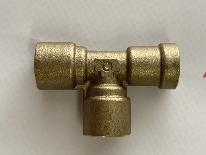 Фитинг тройник 8-8-8 Camozzi 9540