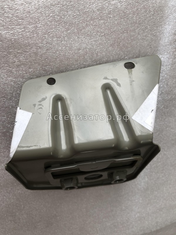 Кронштейн TOYOTA Corolla Verso AUR10 615040F010