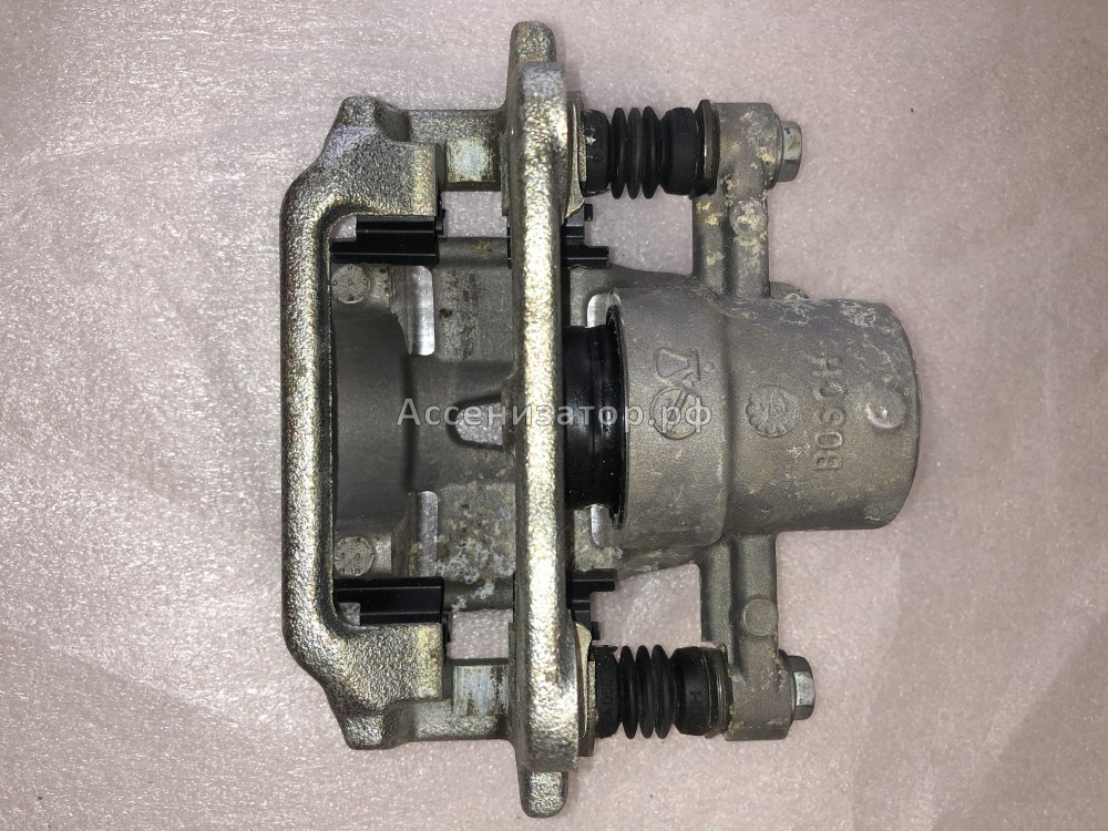 Суппорт тормозной задний левый TOYOTA AVENSIS II 2003-2008 4775005070