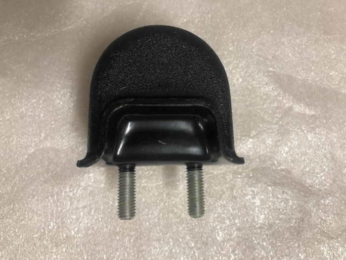 Отбойник передней подвески TOYOTA HIACE, REGIUSACE 1989-1995 4833126100