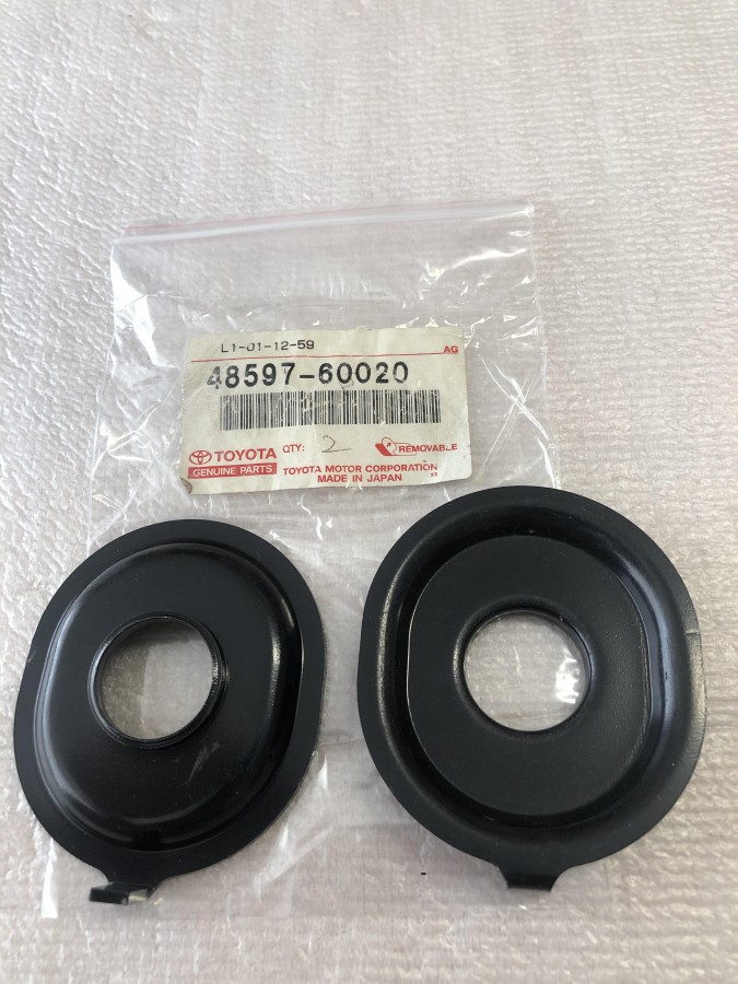 Шайба крепления амортизатора TOYOTA Land Cruiser J100 4859760020