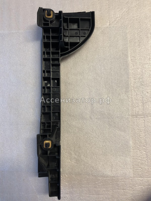 Кронштейн переднего бампера TOYOTA Hiace KDH200 5211626091