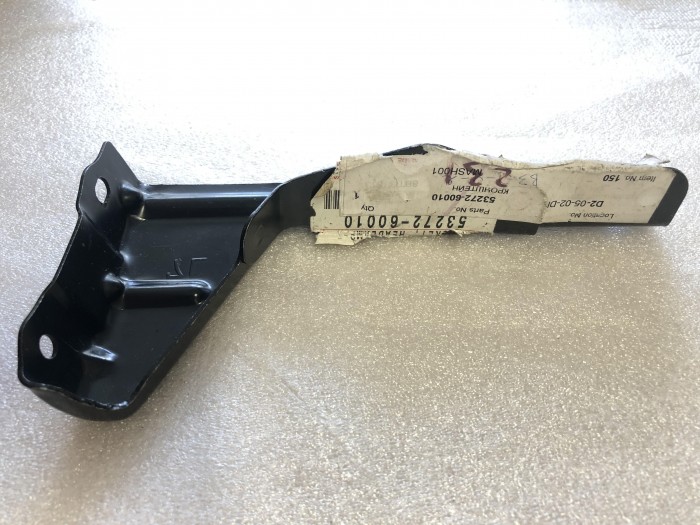 Кронштейн крепления противотуманной фары Lexus GX470 TOYOTA 5327260010