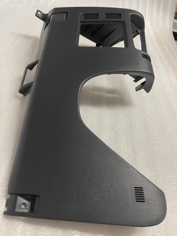 Панель над коленями водителя TOYOTA Camry V30 2001-2006 5530233090B1