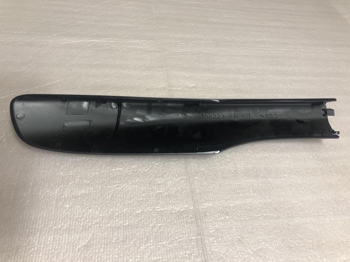 Крышка рейлинга передняя правая TOYOTA Corolla Verso 6349164010C1