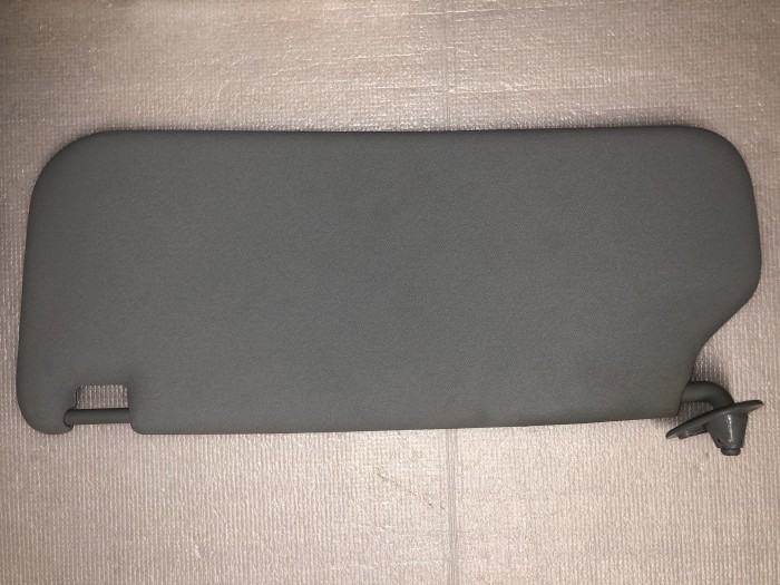 Козырек солнцезащитный правый TOYOTA AVENSIS I 1997-2003 7431005120B2