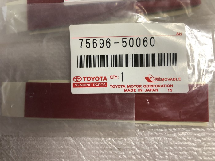 Уплотнитель TOYOTA 7569650060