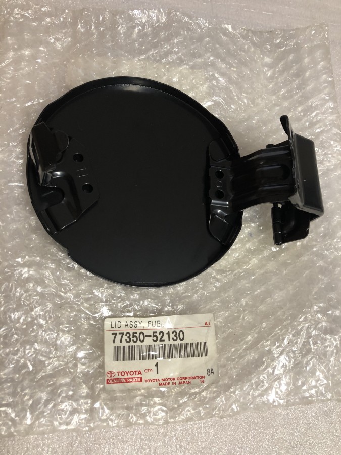 Лючок бензобака TOYOTA Vitz Yaris P90 7735052130