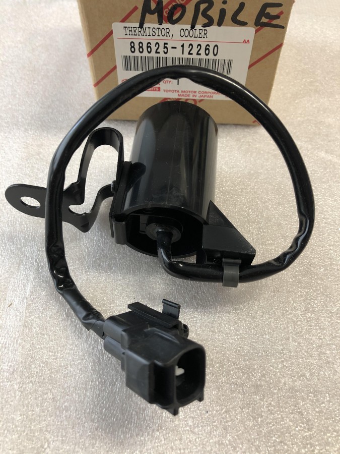 Датчик температуры окружающей среды TOYOTA Corolla E100 8862512260