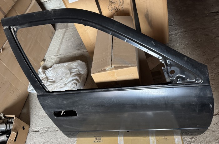 Дверь передняя правая Toyota Camry V20 Gracia 6700133060