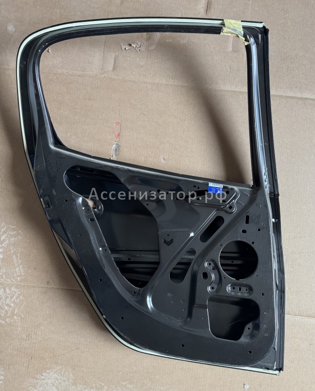 Дверь задняя левая Peugeot 206 9006.78