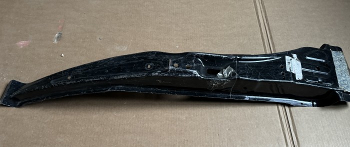 Стойка кузова центральная правая Toyota Camry ACV30 6130333040