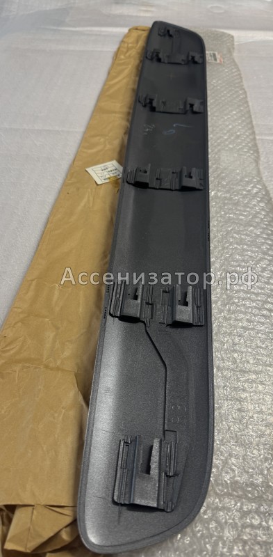 Молдинг двери передней левой TOYOTA RAV4 7573142090B1