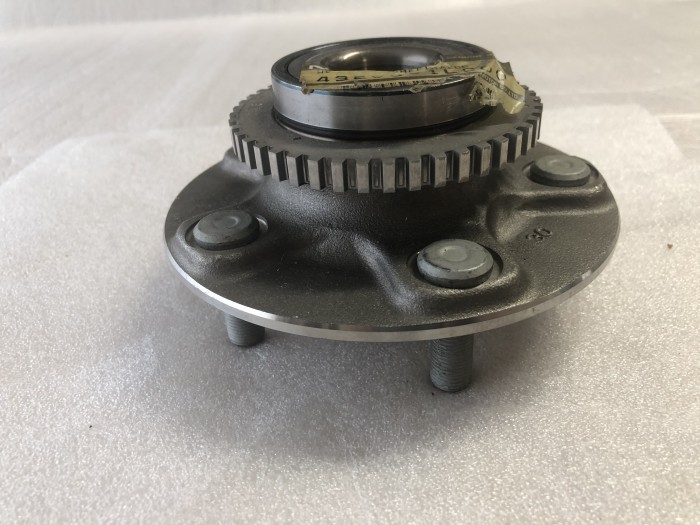 Ступица задняя с подшипником АБС NISSAN 432001L000